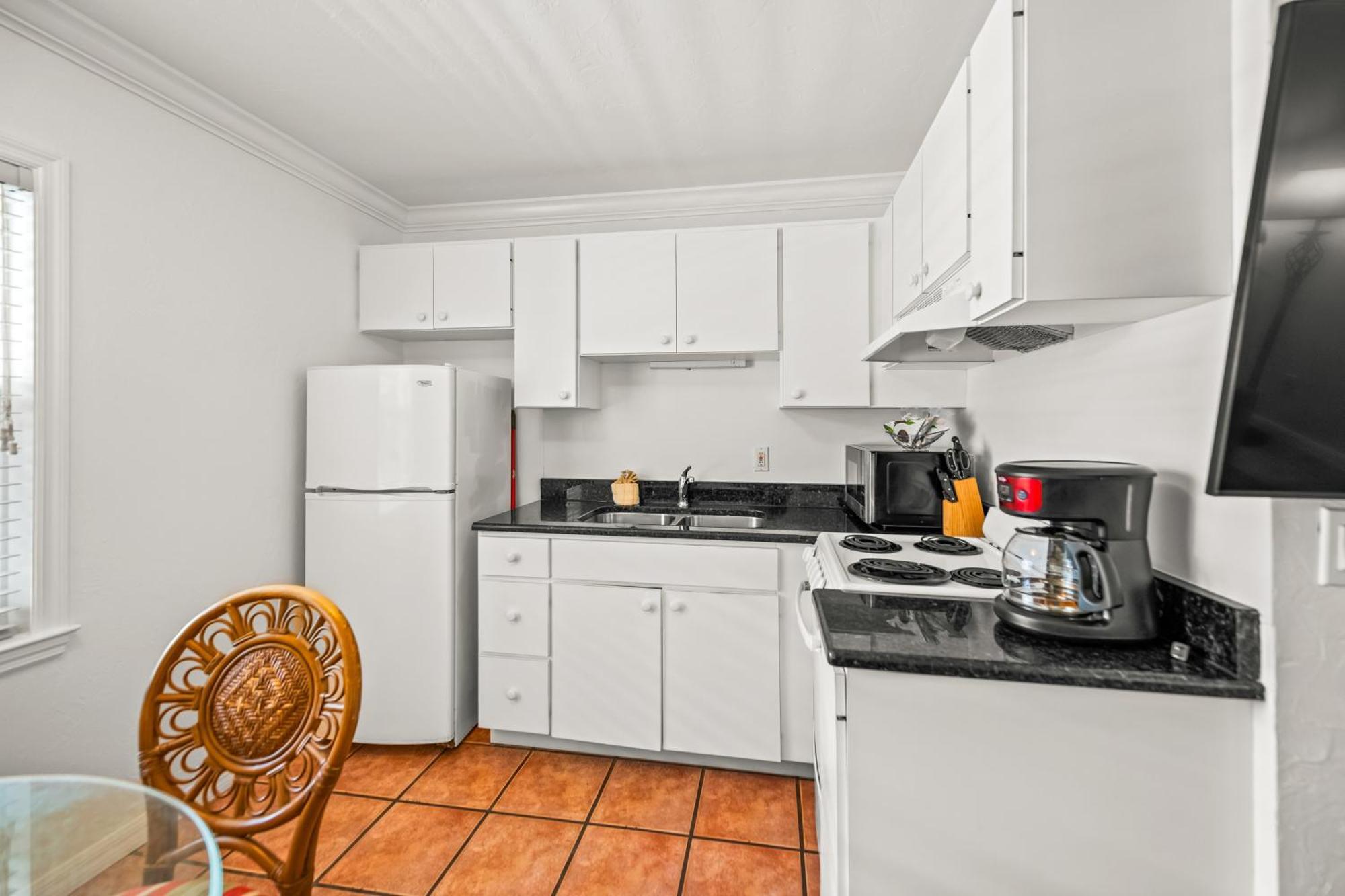 Tropic Isle At Anna Maria Island Inn Брейдентон-Біч Екстер'єр фото